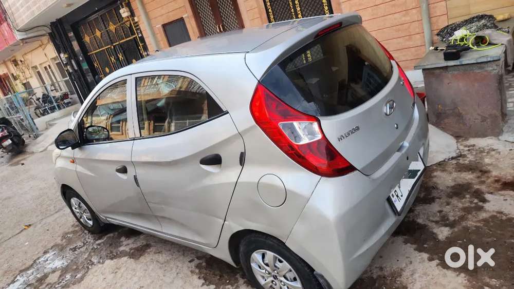 2016 Hyundai Eon Petrol 68300 Km