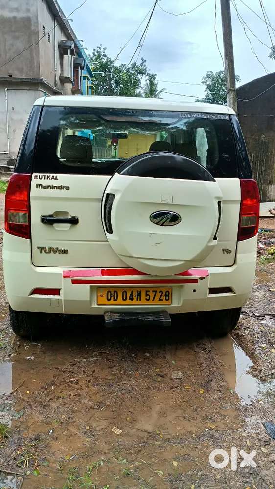 Mahindra Tuv 300 2019 Diesel Well Maintained