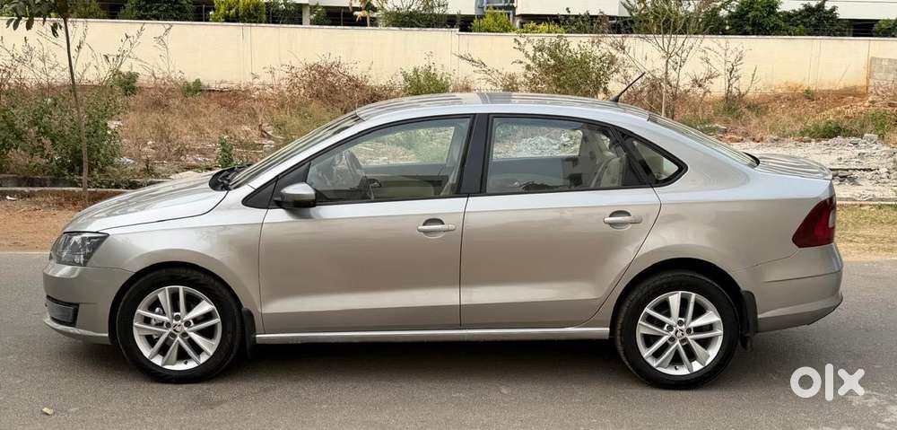 Skoda Rapid 1.6 Mpi At Style, 2018, Petrol