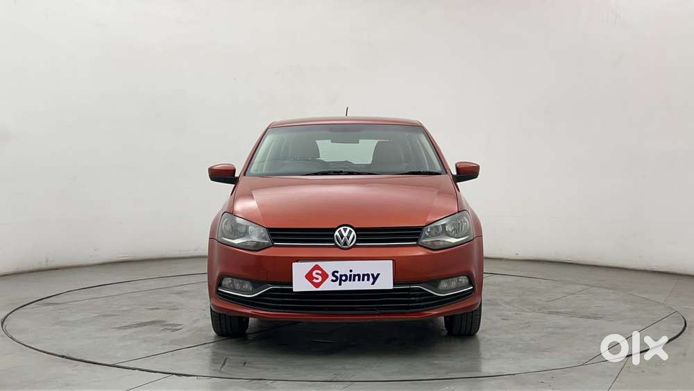 Volkswagen Polo Petrol Highline 1.2l, 2015, Petrol