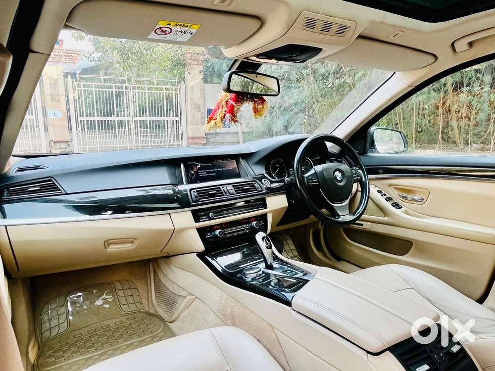 Bmw 5 Series 2.0 520i Luxury Line, 2016, Petrol
