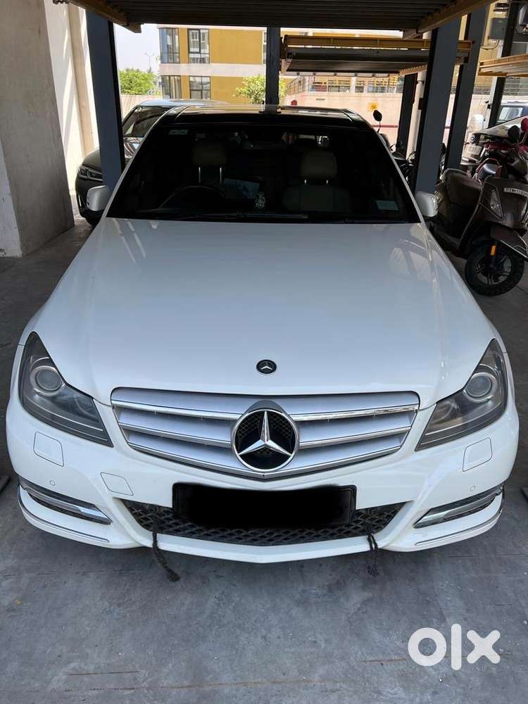 Mercedes-benz C-class 2012 Petrol 65000 Km Driven