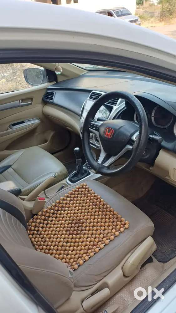 Honda City 2011 V Cvt Mt