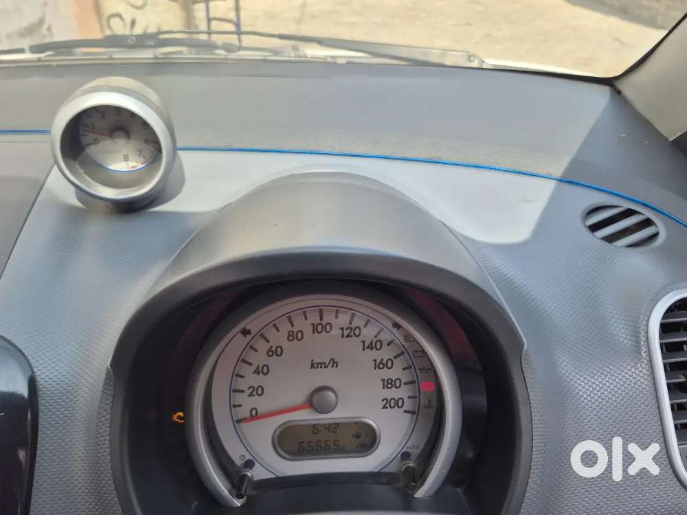 Petrol Cng, New Tyer, New Battery, Cng Buster Intalled,