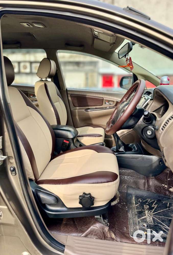 Toyota Innova 2.5 V 7 Str, 2015, Diesel