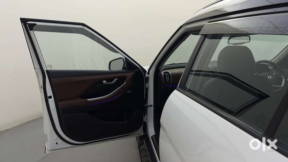 Hyundai Alcazar Platinum, 2022, Petrol