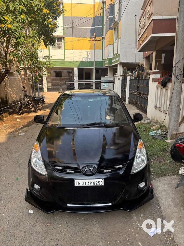 Hyundai I20 2011 Petrol Well Maintained