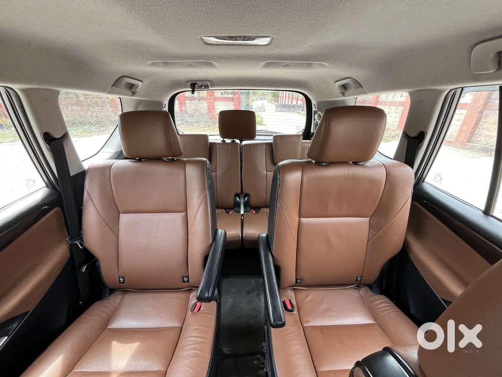 Toyota Innova Crysta 2.7 Zx At, 2017, Petrol