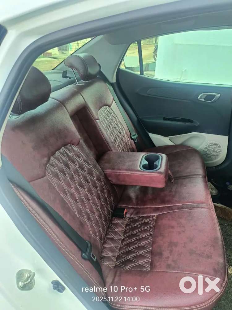 Hyundai Aura 2022 Dec 30 Top End Vehicle