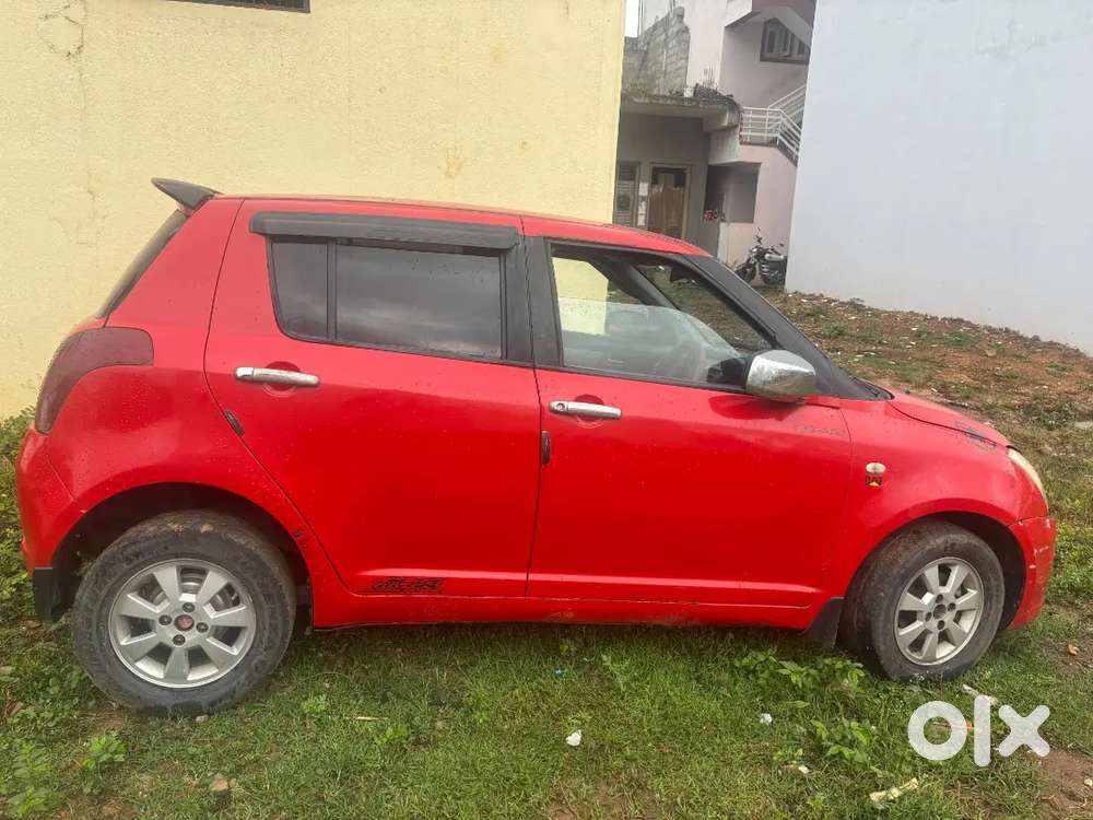Swift Maruti Suzuki Petrol Automatic 2006