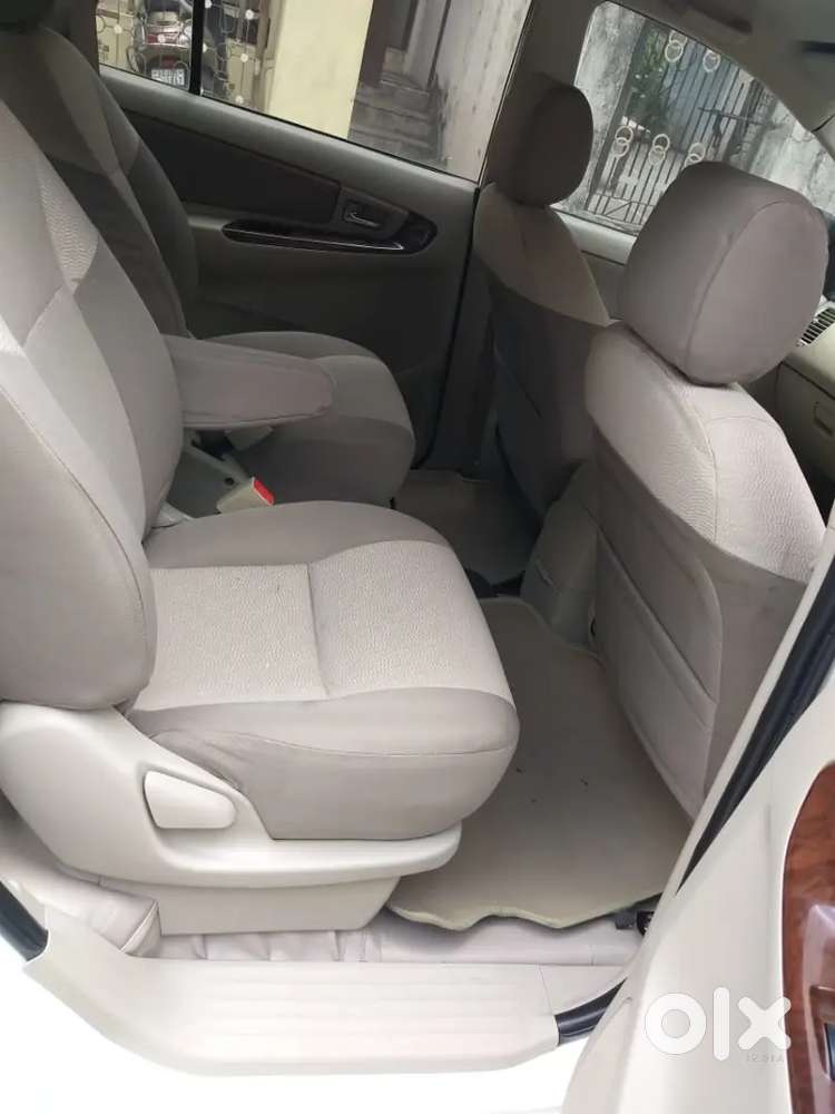 Toyota Innova 1nd Hand Use Good Condition