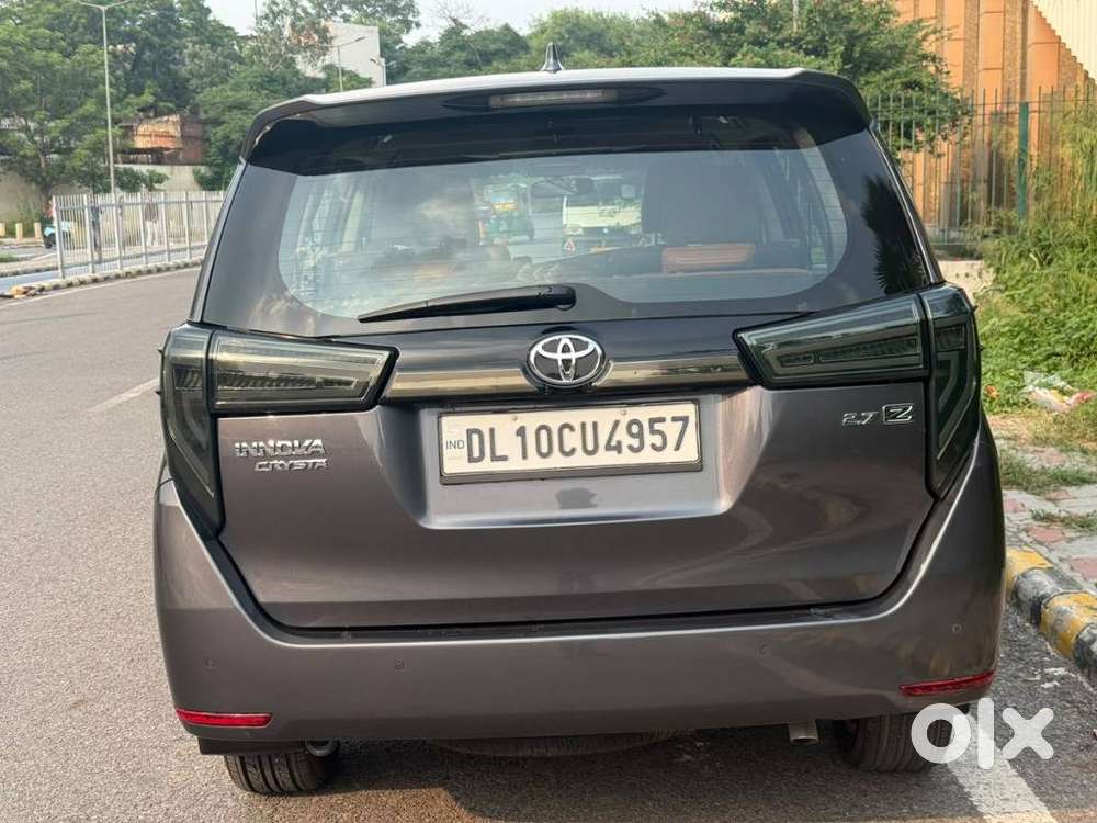 Toyota Innova Crysta, 2022, Petrol
