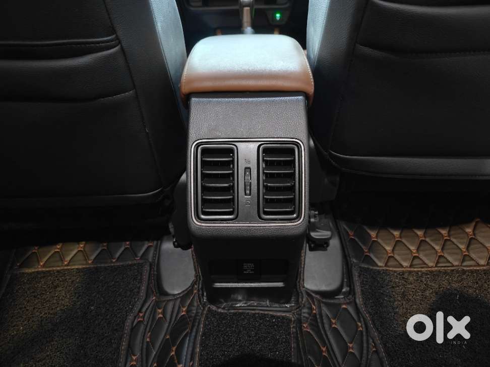 Honda Elevate Zx Cvt, 2023, Petrol