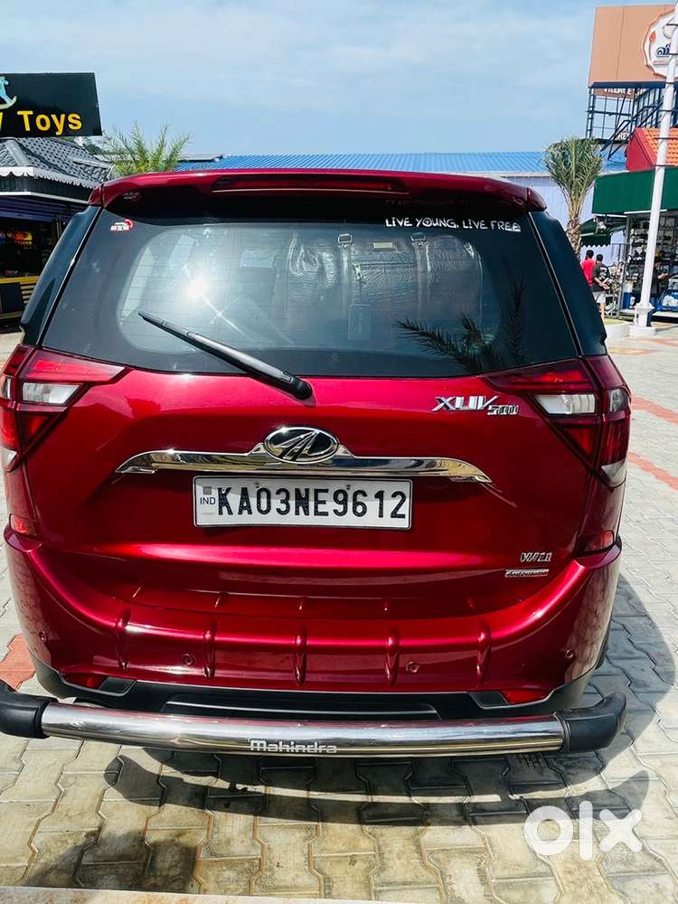 Mahindra XUV500 Diesel 2019