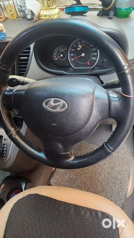 Hyundai I10 Sportz 2012
