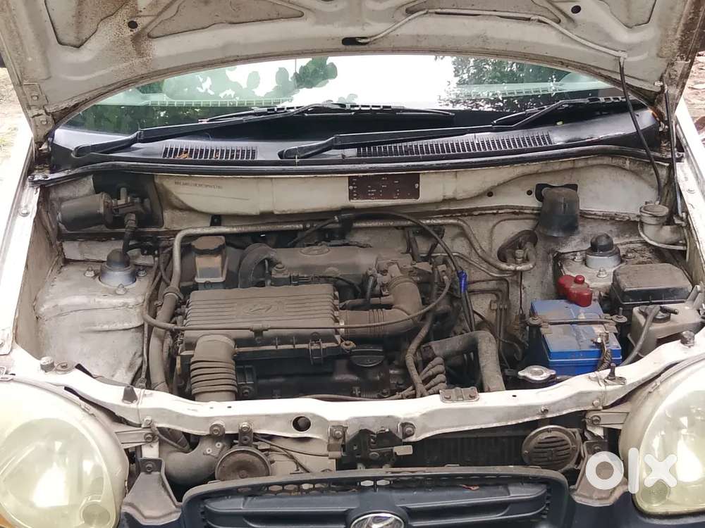 Hyundai Santro 2003, കഴിഞ്ഞ 13 വർഷങ്ങളായി ഡോക്ടറുടെ ഉപയോഗത്തിലുള്ളത്.