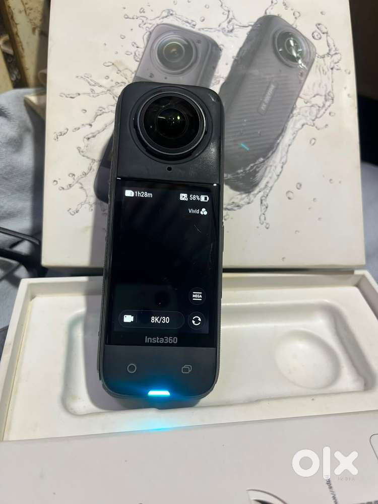 Insta 360 x4