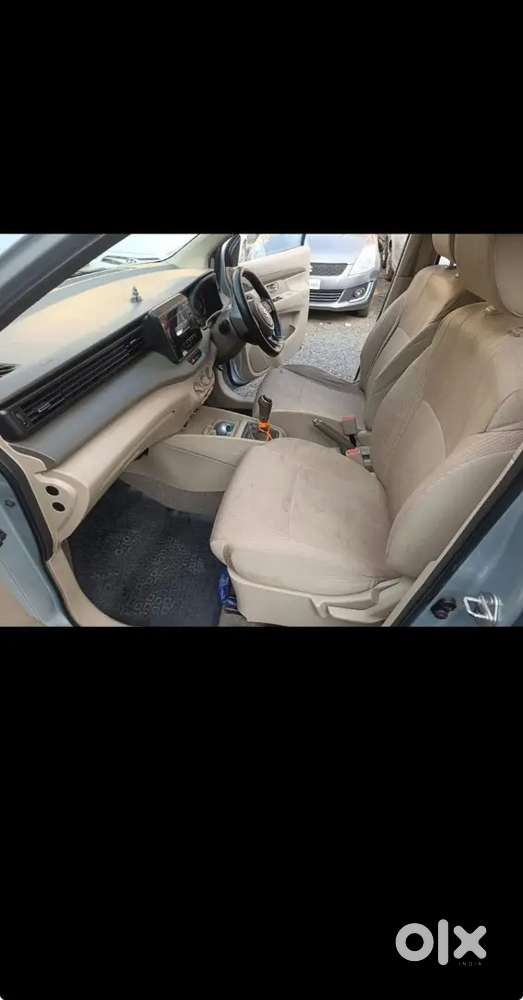 Maruti Suzuki Ertiga 2022 Petrol 80000 Km Driven