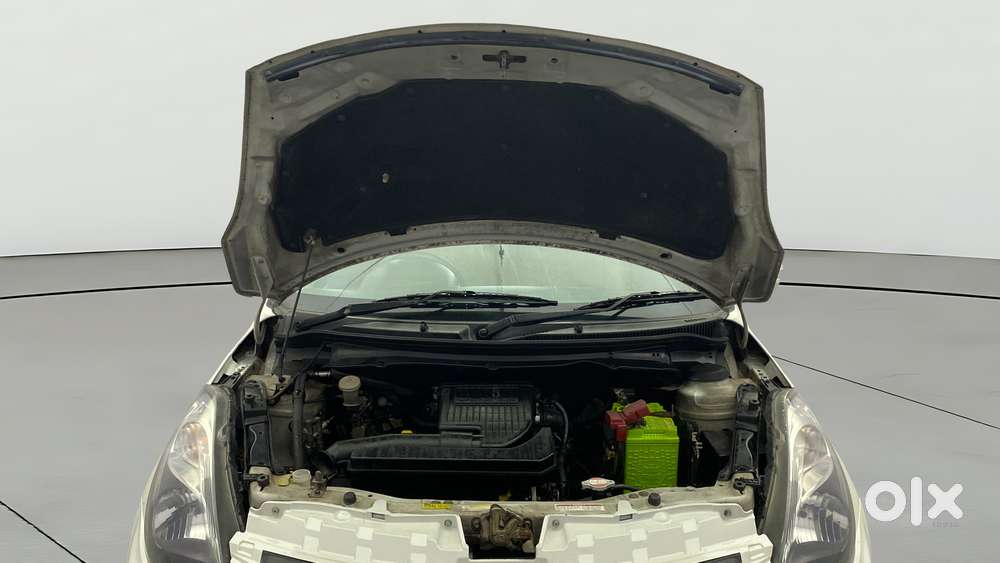 Maruti Suzuki Swift Dzire 1.2 Vxi Bsiv, 2017, Petrol