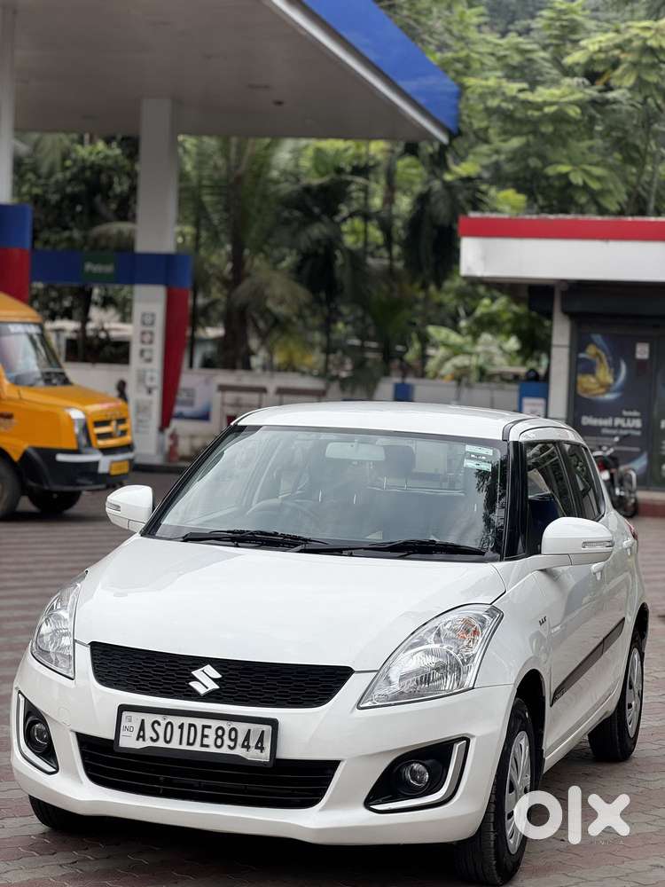 Maruti Suzuki Swift Vxi Optional, 2017, Petrol