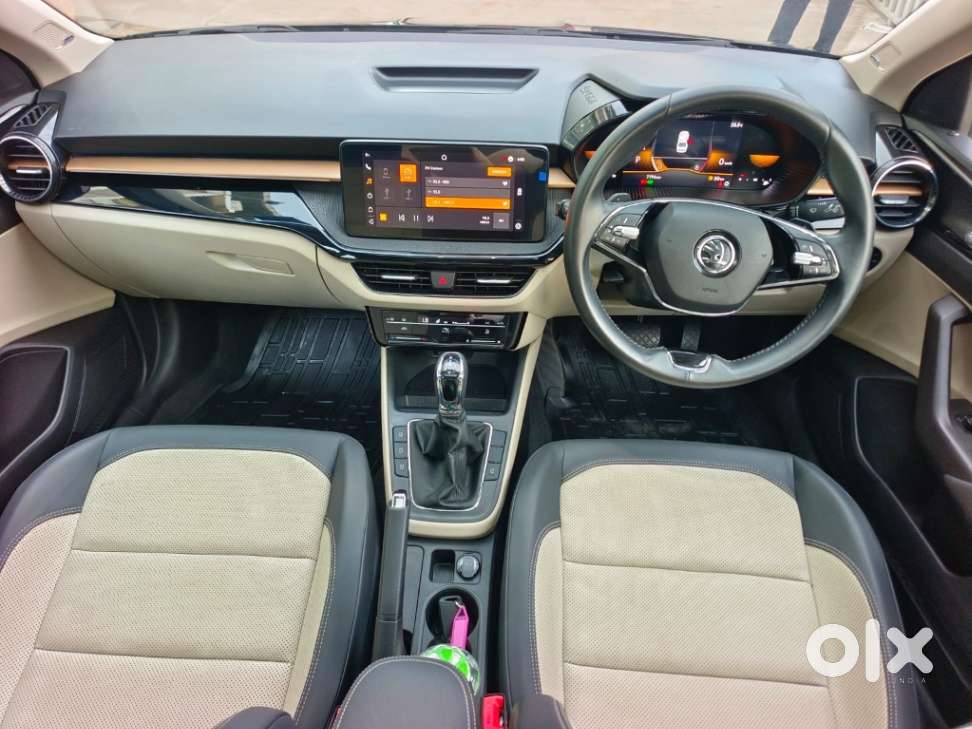 Skoda Slavia 1.5 Tsi Style Dsg, 2024, Petrol