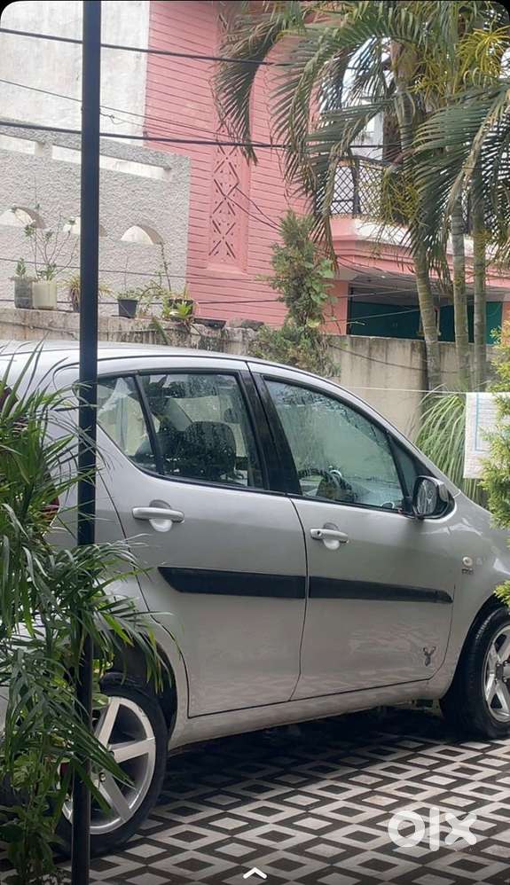 Maruti Suzuki Ritz Diesel 2011 Top