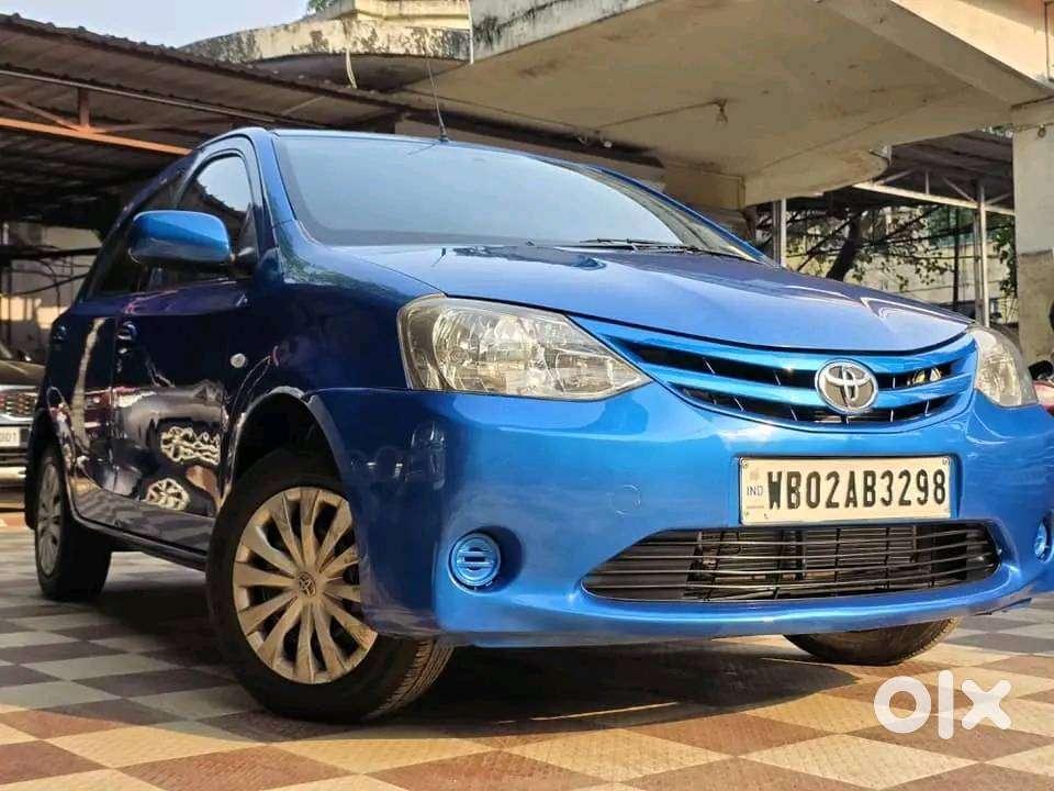 Toyota Etios Liva 2011-2012 G, 2012, Petrol