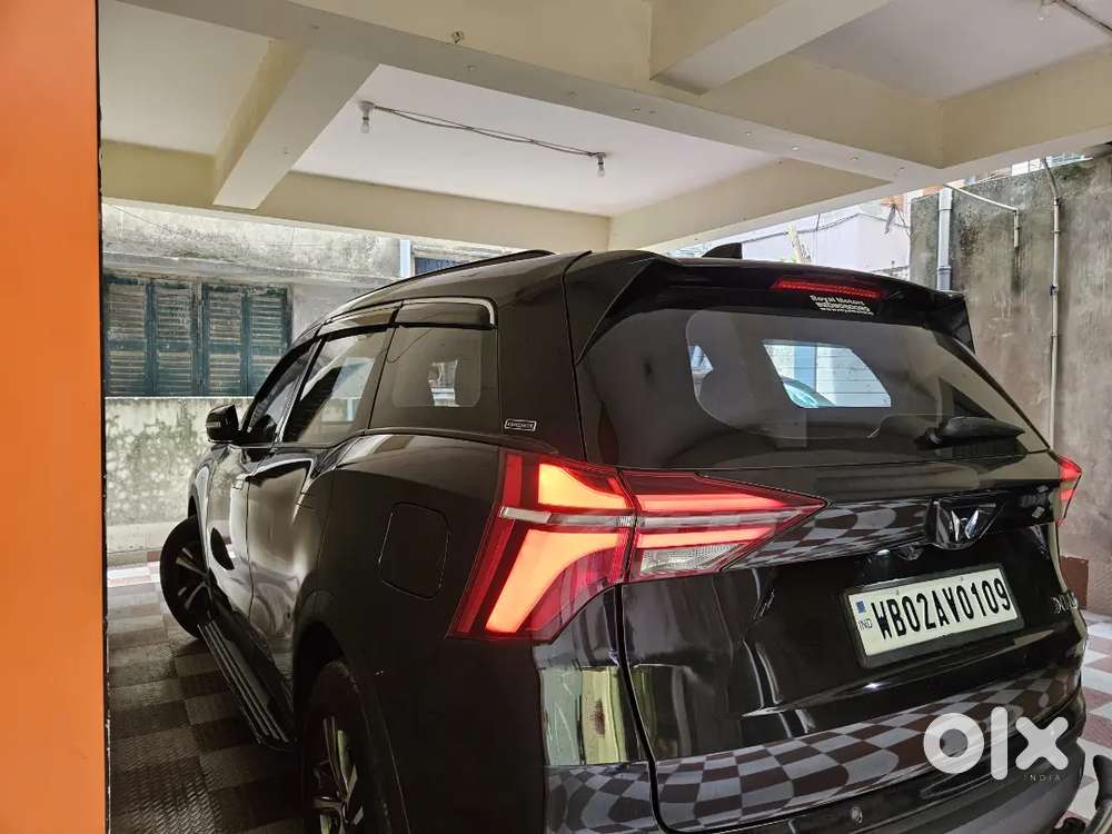 Mahindra Xuv700 2024 Diesel 8400 Km Driven