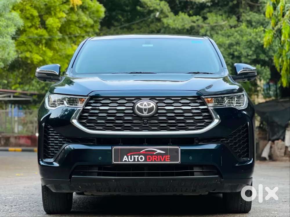 Toyota Innova Hycross 2.0 Vx Hybrid 8 Str, 2025, Petrol