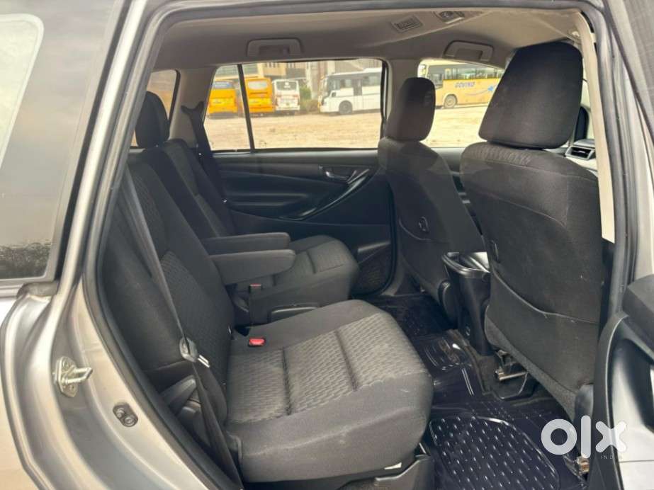 Toyota Innova Crysta 2.4 G Plus Mt 7 Str, 2020, Diesel