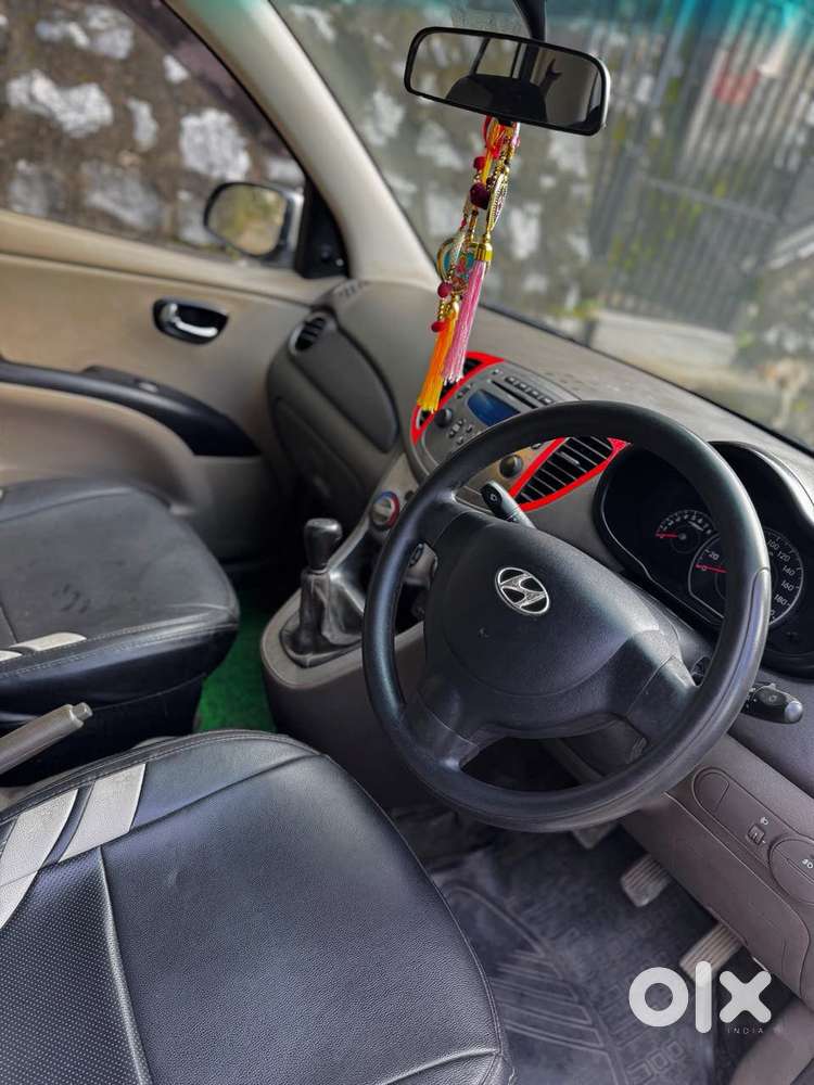 Hyundai I10 Sportz, 2016, Petrol