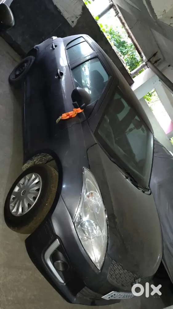Maruti Suzuki Swift 2015 Lxi Petrol Manual