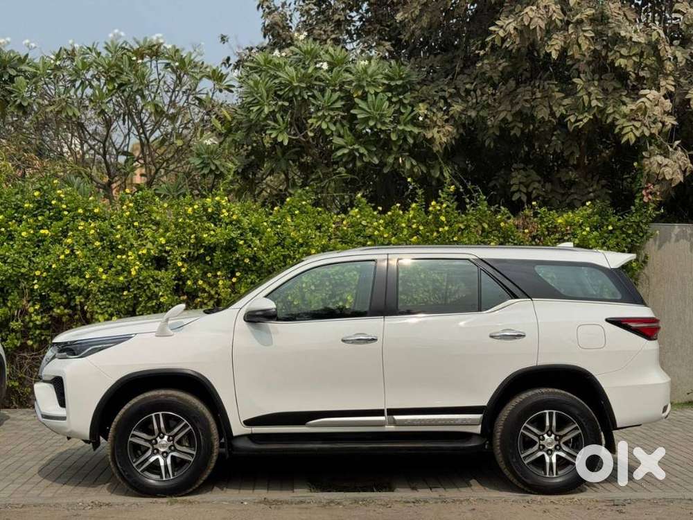 Toyota Fortuner 3.0 4x2 Automatic, 2023, Diesel