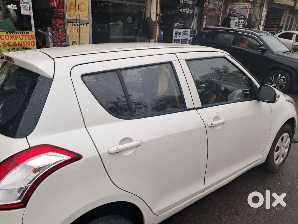 Maruti Suzuki Swift 2015 Cng & Hybrids 126400 Km Driven