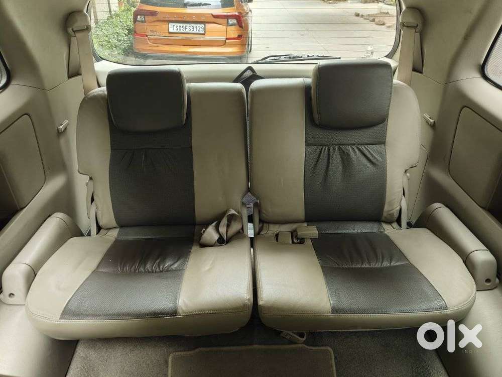 Toyota Innova 2.5 Z Diesel 7 Seater, 2014, Diesel