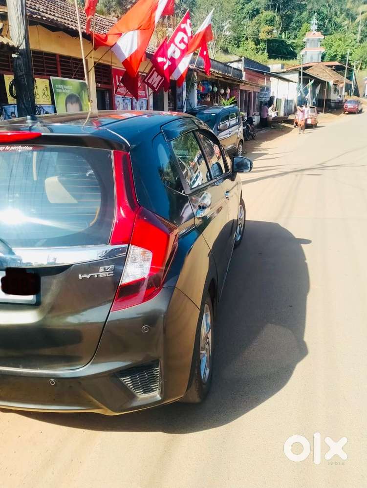 Honda Jazz 2019 Petrol 76500 Km Driven