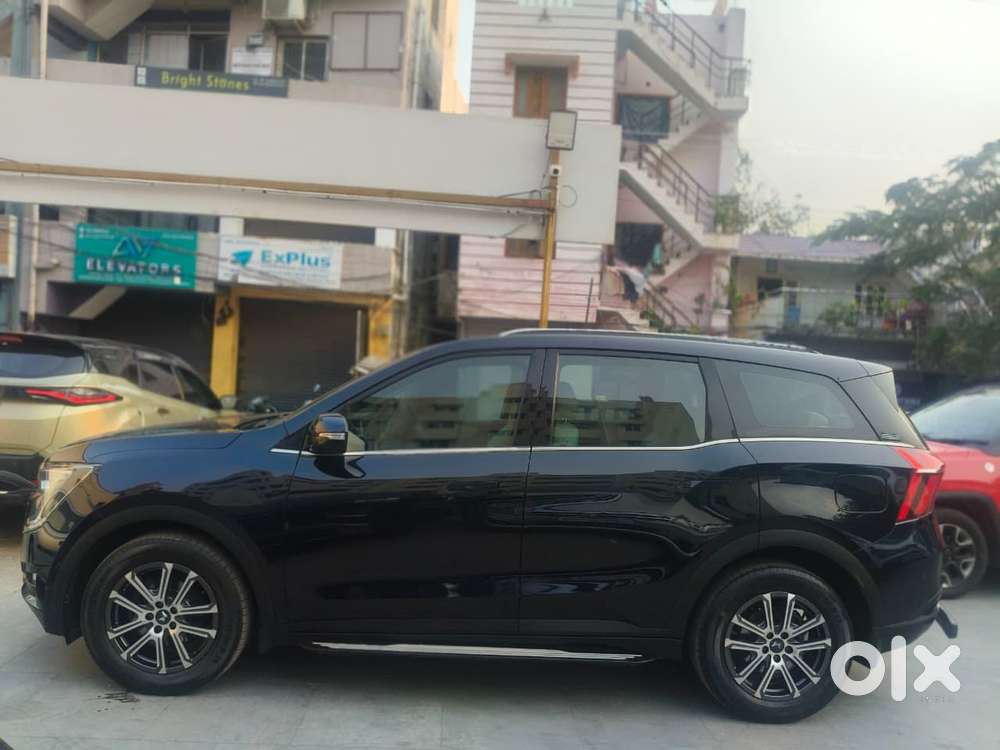 Mahindra Xuv700 2.2 Ax 7 Diesel At Luxury Pack Str, 2023, Diesel