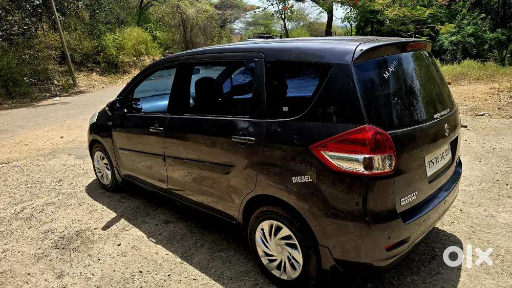 Maruti Suzuki Ertiga 2013 Diesel 154000 Km Driven Ins Live Tyre 80%