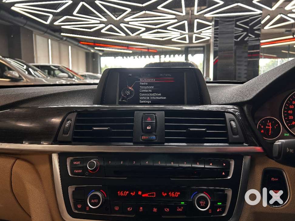 Bmw 3 Series Gt 320d Luxury Line, 2015, Diesel