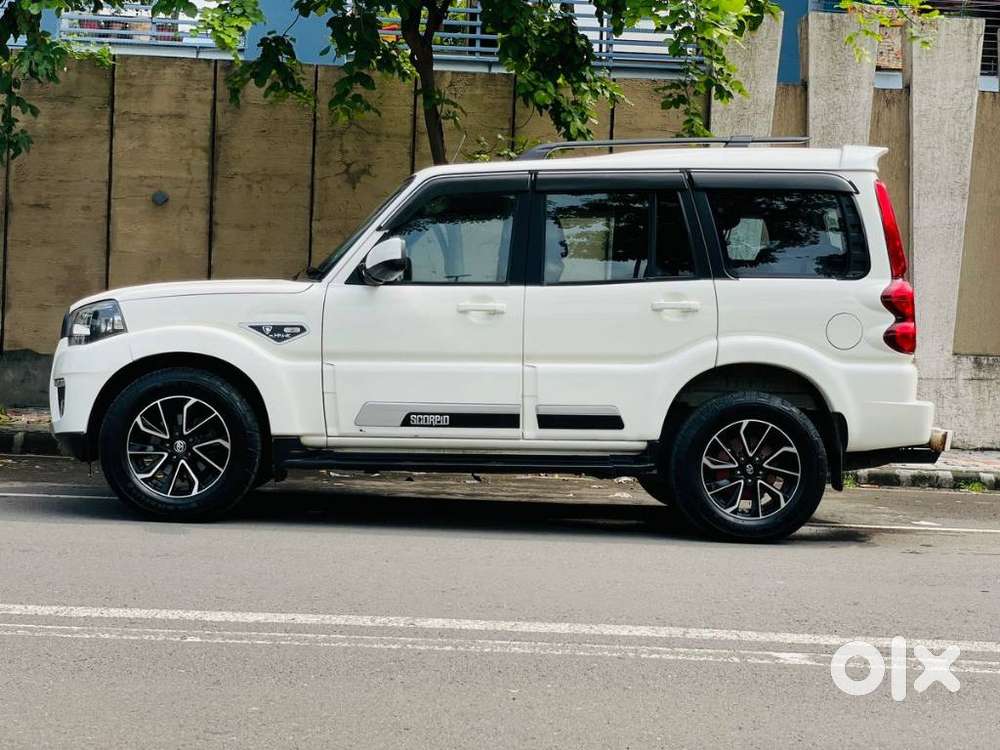Mahindra Scorpio Classic 2.2 S 11 Mt 7 Str, 2023, Diesel