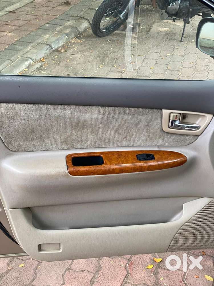 Toyota Petrol Manual 2004