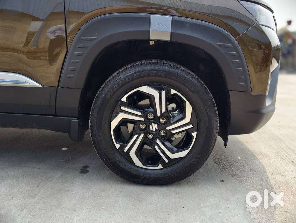 Maruti Suzuki Brezza Vxi At, 2025, Petrol