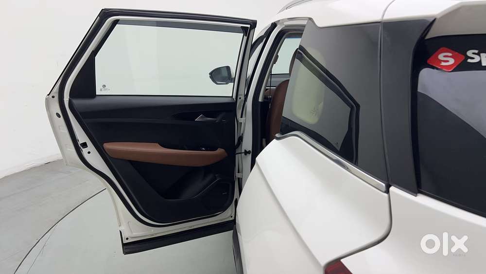 Mg Hector Plus 1.5 Sharp Dct, 2021, Petrol