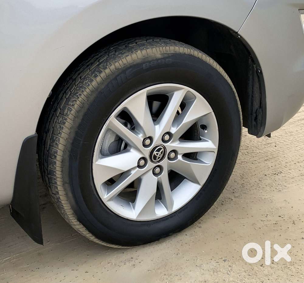 Toyota Innova Crysta 2.4 Gx Mt, 2018, Diesel