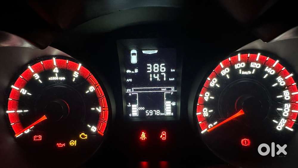 Mahindra Xuv300 Turbosport 2026 Petrol Just 4 Months Old