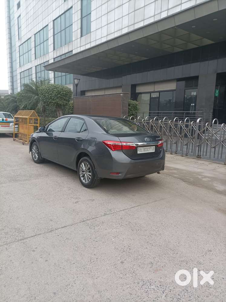 Toyota Corolla Altis 2013-2017 Vl At, 2015, Petrol