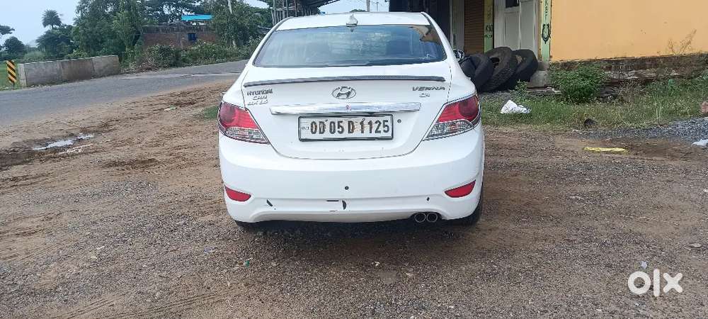 Hyundai Verna 2013