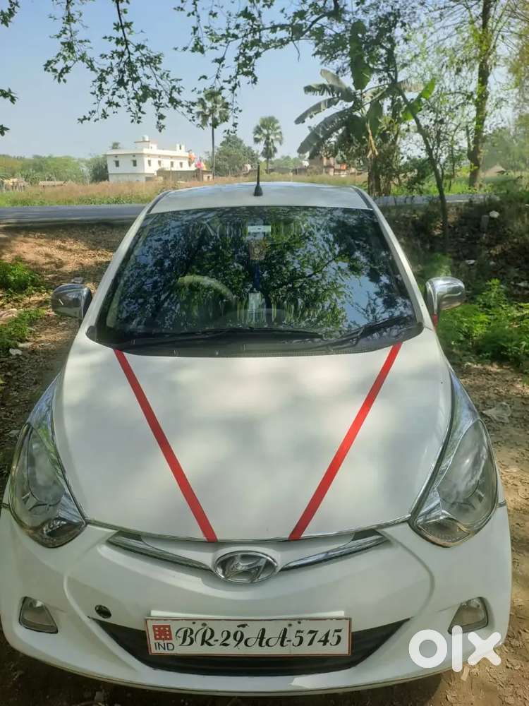 Very Good Condition No Scratches 4 Tyre New Betry New Less Driven Car
