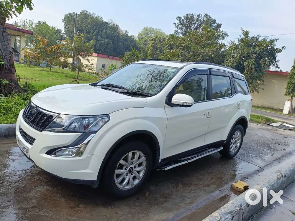 Mahindra Xuv500 W10 2018 Diesel 77000 Km Driven