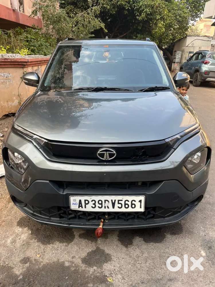 Tata Punch 2023 Petrol 35700 Km Driven
